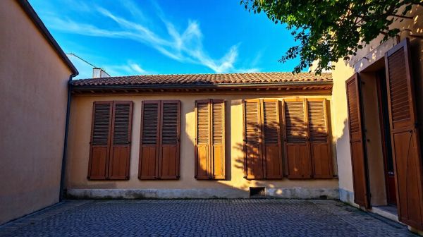 Top 5 astuces pour un dépannage efficace des volets à Villefranche-sur-Saône